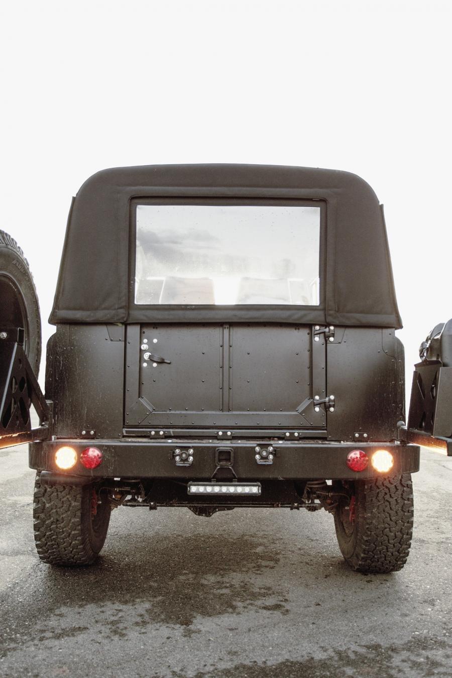  Land Rover Defender 90 by Icon 2014 года  (фото 53 из 63)